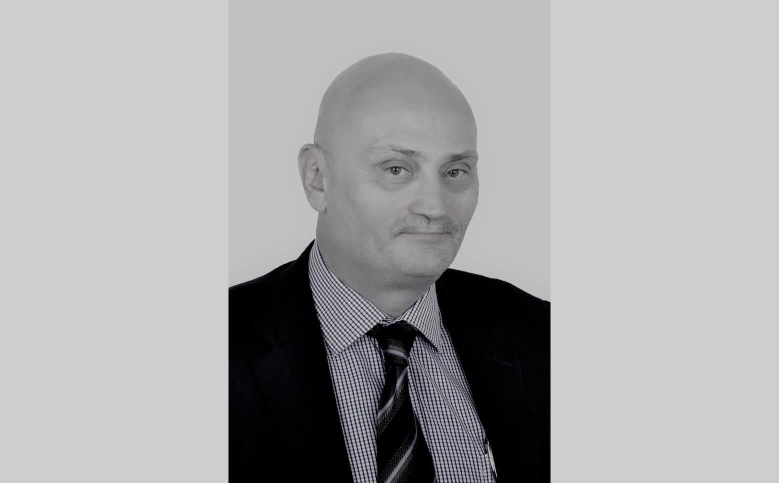 Cockett welcomes Colin Holloway